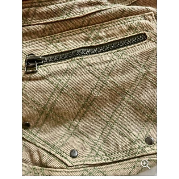 NWOT Urban Outfitters Darci shoulder bag 
Olive green quilted pattern
Sold out! - Picture 5 of 8